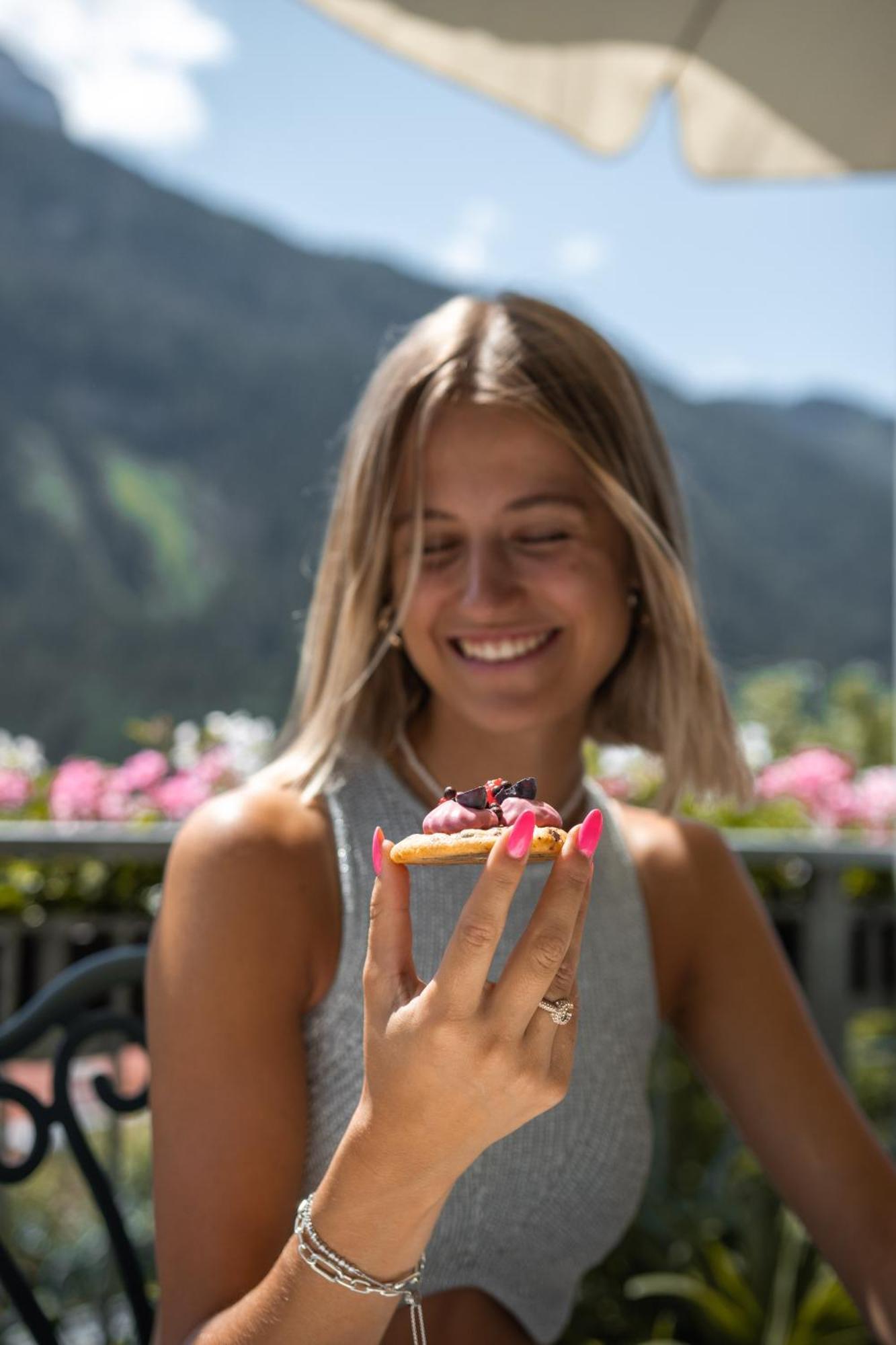 Hotel Royal Und Ferienhaus Annabel Sexten Bagian luar foto