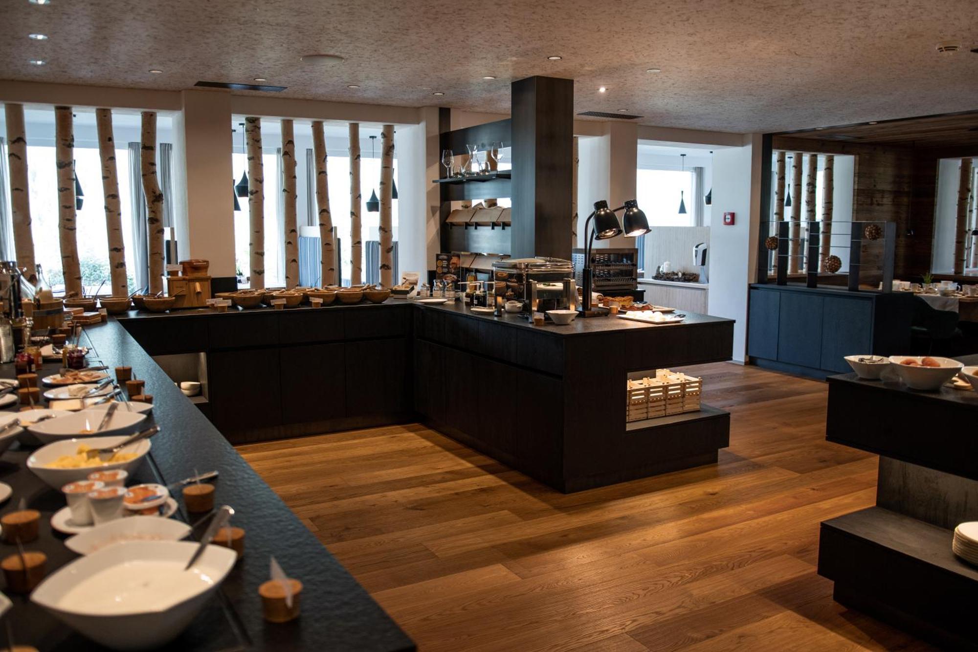 Hotel Royal Und Ferienhaus Annabel Sexten Bagian luar foto