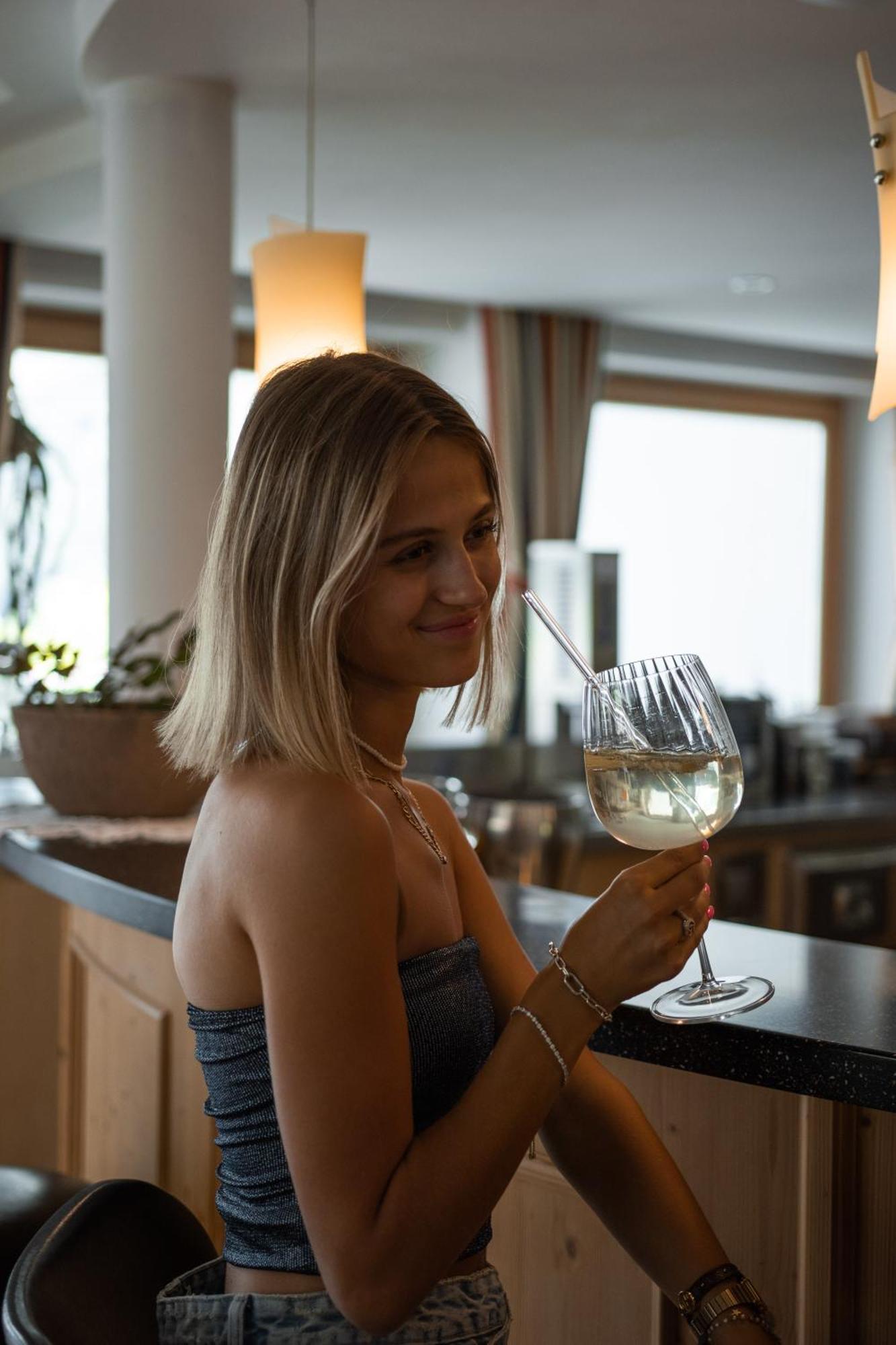 Hotel Royal Und Ferienhaus Annabel Sexten Bagian luar foto