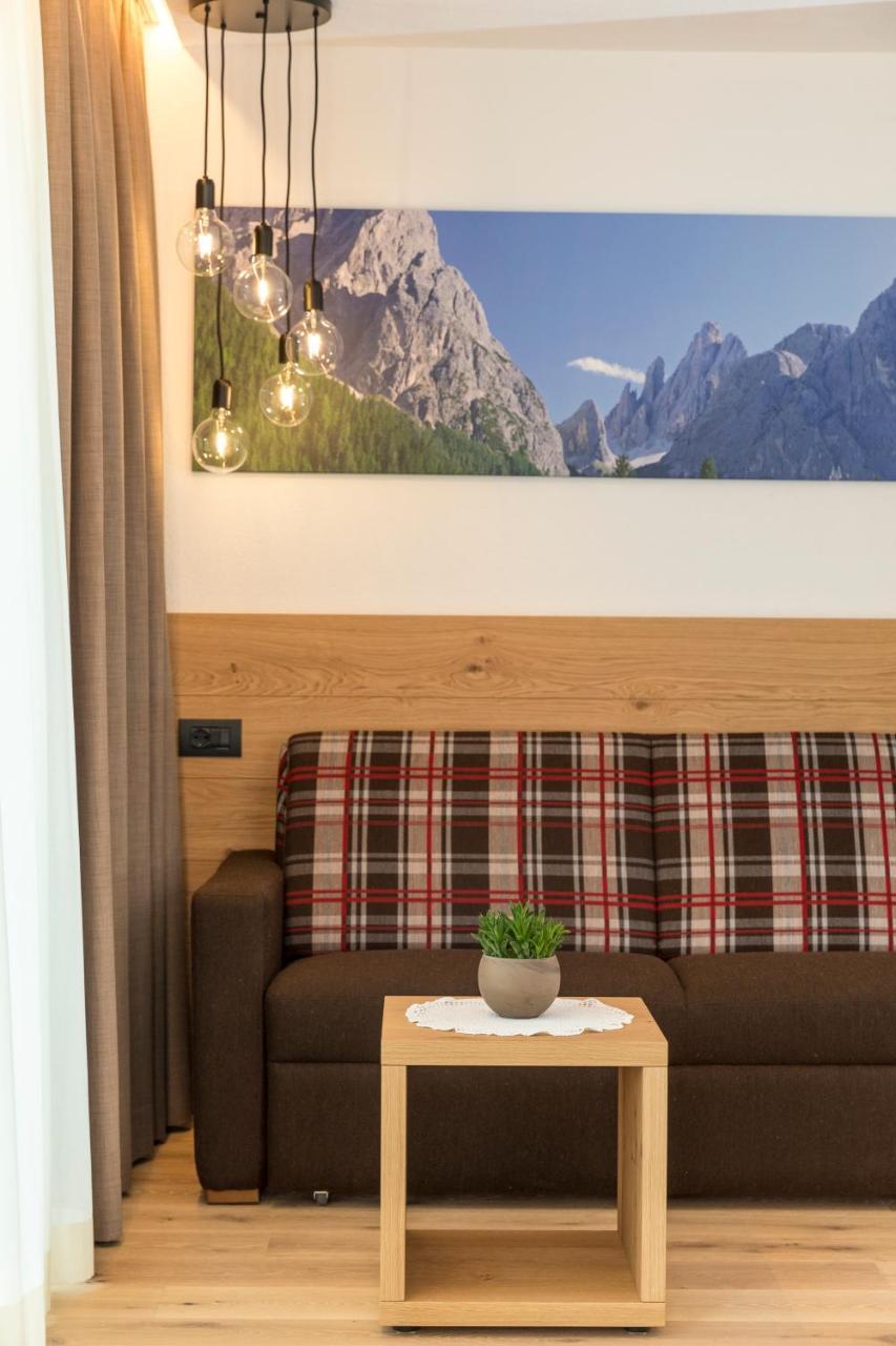 Hotel Royal Und Ferienhaus Annabel Sexten Bagian luar foto